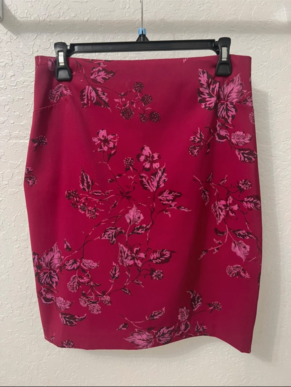 Express Fuchsia Floral Pencil Skirt